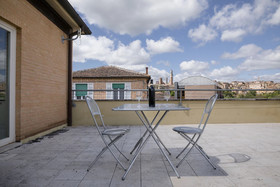 Porta Pispini Residence