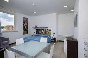 Porta Pispini Residence