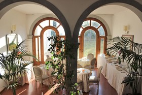 Hotel Villa Godenano