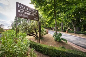 Villa Scacciapensieri