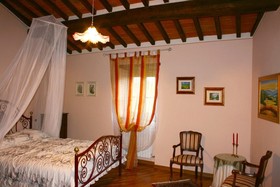 Casale Lorenzo