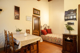 Casa Taverni