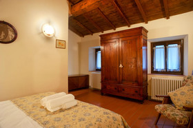 Casa Taverni