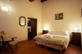 Casa Taverni