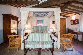 Campora House