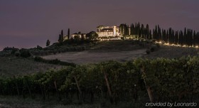 COMO Castello Del Nero