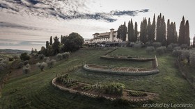 COMO Castello Del Nero