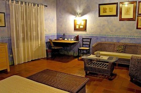 Tassinaia Bed and Breakfast