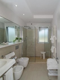 Hotel Eden