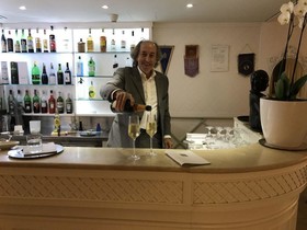 Hotel Bijou