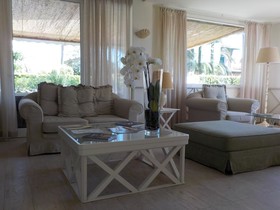 Hotel Bijou