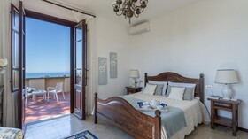 Villa Ai Venti 8 Emma Villas