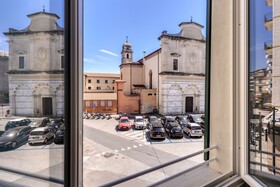 Aweshome Luxury Apartment