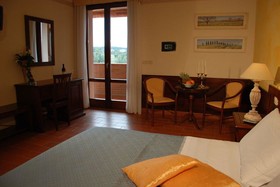 Hotel Residence Borgo degli Ulivi