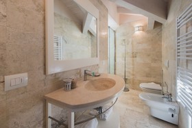 Villa Lilla Attic On The Beach