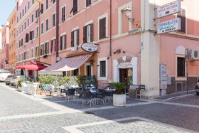 B&B Piazza Fratti