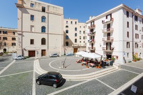 B&B Piazza Fratti