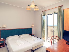Mercure Civitavecchia Sunbay Park Hotel