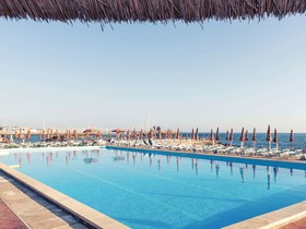 Mercure Civitavecchia Sunbay Park Hotel