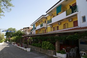 Cristina Hotel
