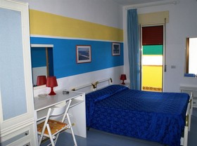 Cristina Hotel