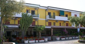 Cristina Hotel