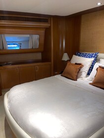 Davidon Yacht
