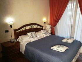Euro House Inn Airport