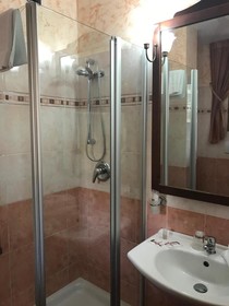 Euro House Inn Airport