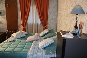 Euro House Inn Airport