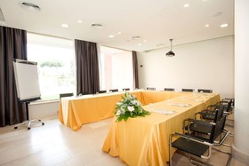 Hotel Isola Sacra Rome Airport