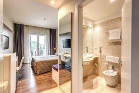 Hotel Isola Sacra Rome Airport