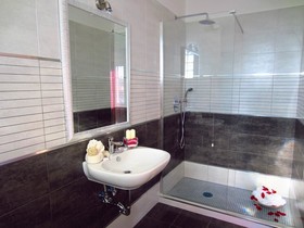 Sleep & Fly Rome Airport Bed & Breakfast