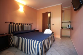Airport One Hotel