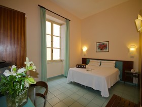 Hotel Serapo