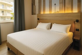 B&B HOTEL Latina