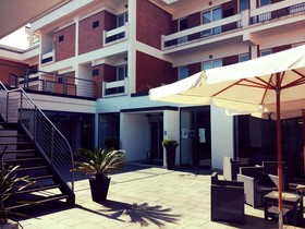 Garden Hotel