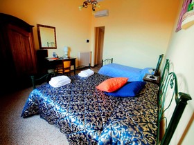 Barone Bed and Breakfast