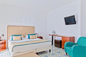 Mediterranea Hotel & Convention Center