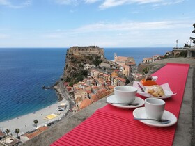 Omina Scilla