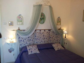 Bed and Breakfast A Casa delle Fate