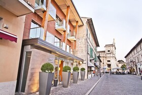 Dal Moro Gallery Hotel