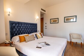 Dal Moro Gallery Hotel