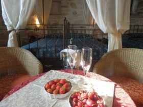 Le Vignole Country House