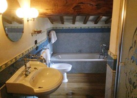 B&B Biribino Monestry Guesthouse