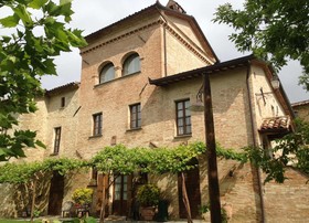 B&B Biribino Monestry Guesthouse
