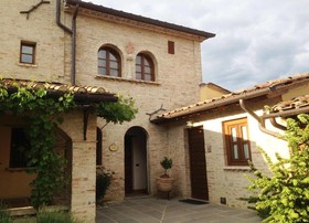 B&B Biribino Monestry Guesthouse