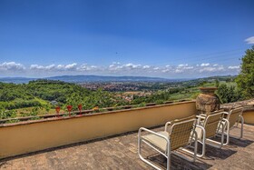 Casa Degli Oleandri 8 by Emma Villas