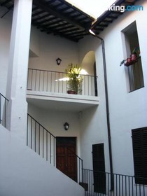 Wonderland House