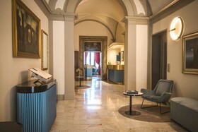 Bosone Palace